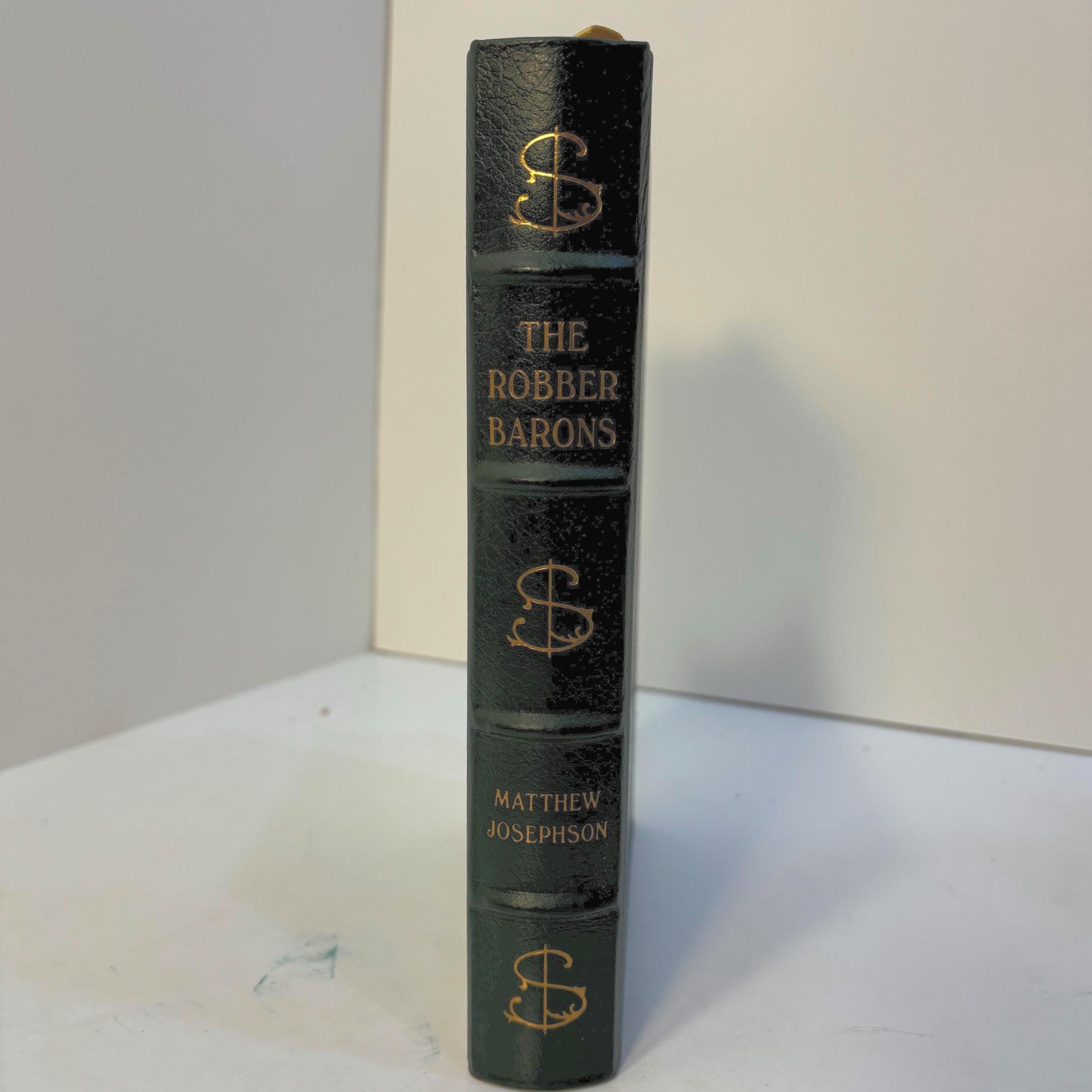 The Robber Barons. — photograph 4.