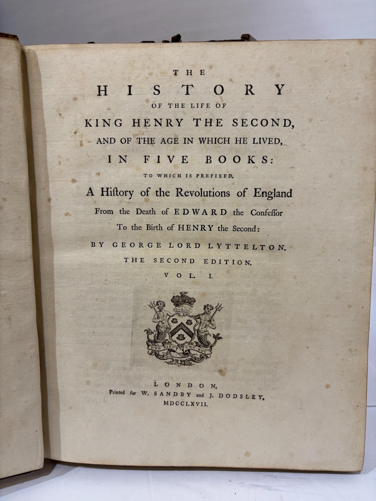 The History of The Life of King Henry The Second, and Of The Age in Which He Lived, In Five Books: To Which is Prefixed, A History of The Revolutions of England From the Death of Edward the Confessor to The Birth of Henry The Second:.. The Second Edition — photograph 2.