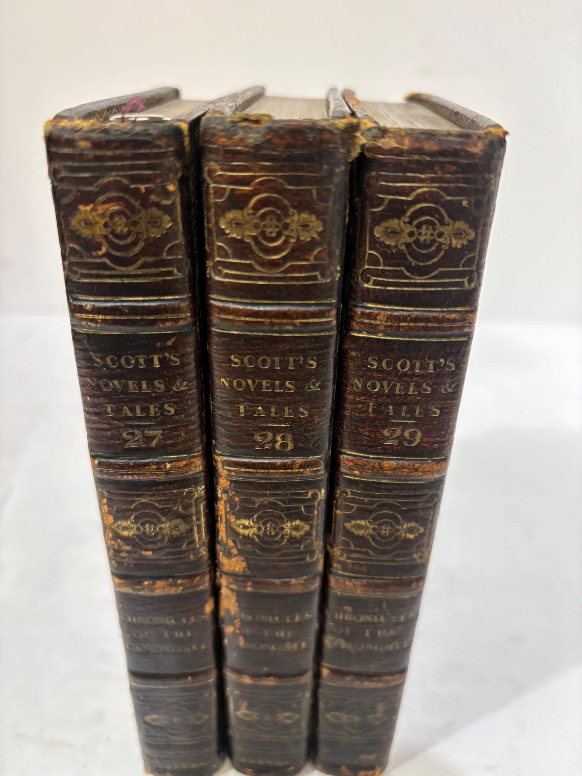 Chronicles of The Canongate. Second Series, In Three Volumes + Vol.II. of First Series — photograph 10.