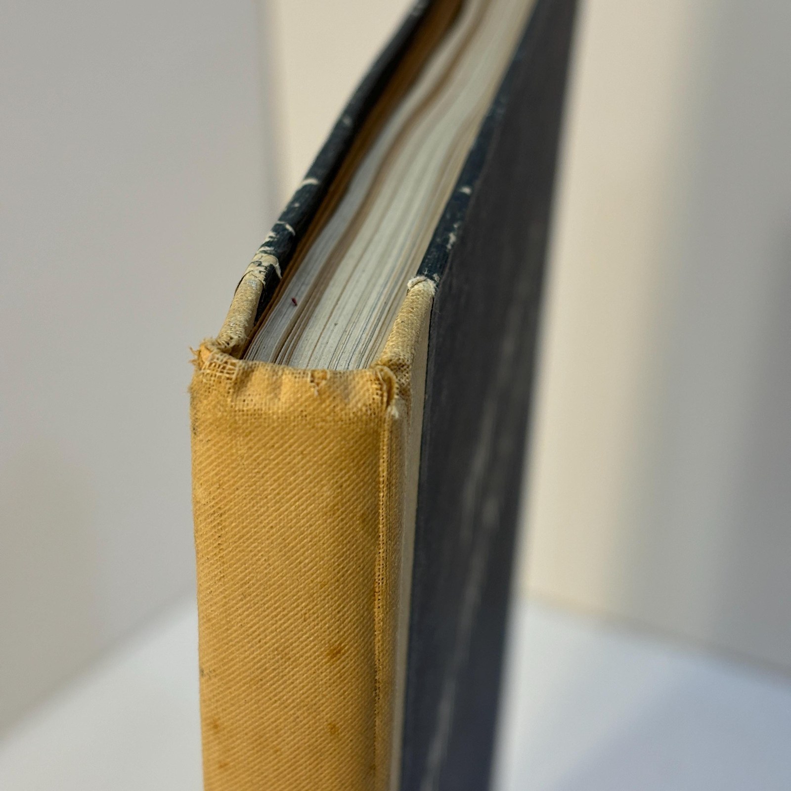 The Art of The French Book, From Early Manuscripts to The Present Time — photograph 6.