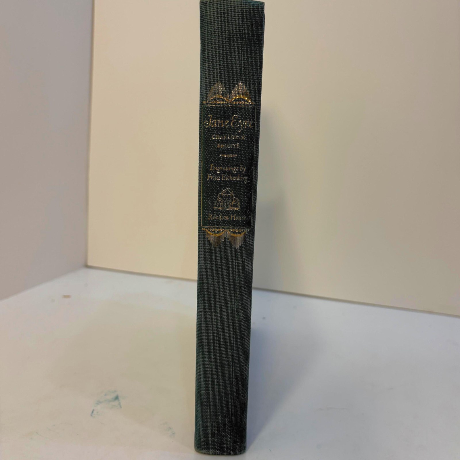 Jane Eyre With Wood Engravings by Fritz Eichenberg — photograph 4.