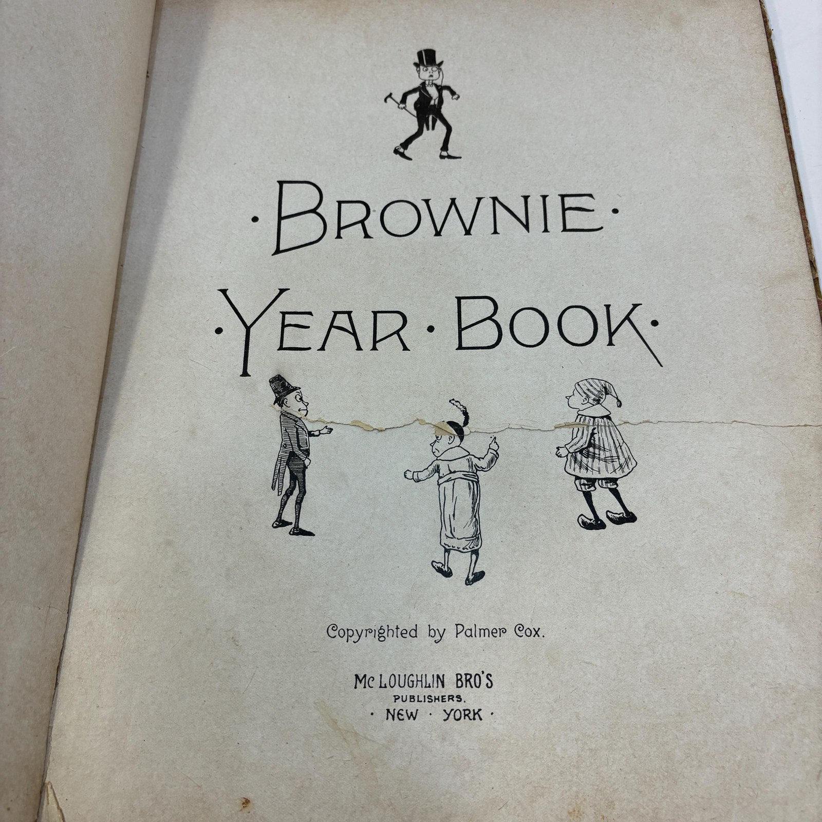 Brownie Year Book — photograph 2.