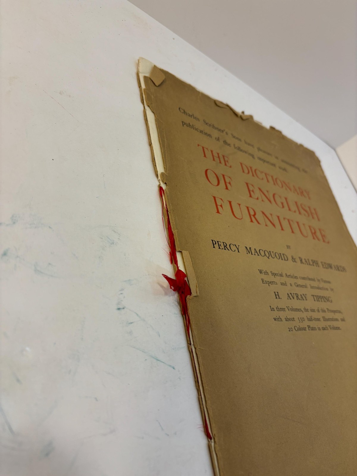 Prospectus for The Dictionary of English Furniture — photograph 6.