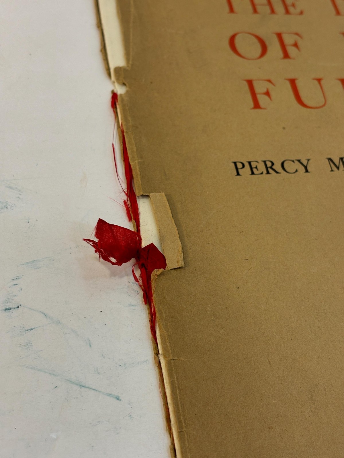 Prospectus for The Dictionary of English Furniture — photograph 9.