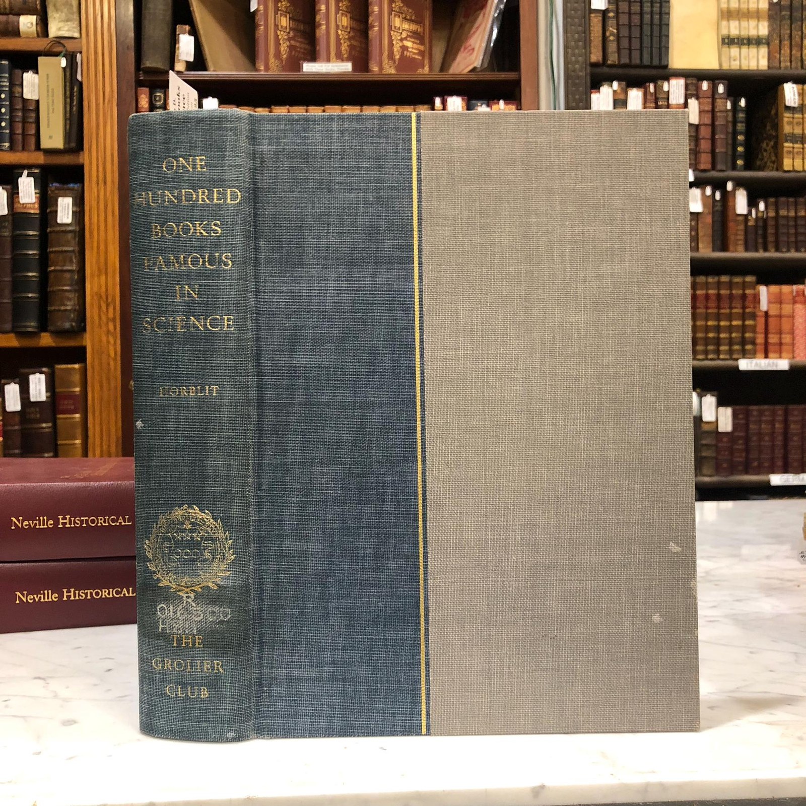 One Hundred Books Famous in Science Based on an Exhibition Held at The Grolier Club (no dj, ex-lib ) Limited Edition of 1000 Copies — photograph 2.
