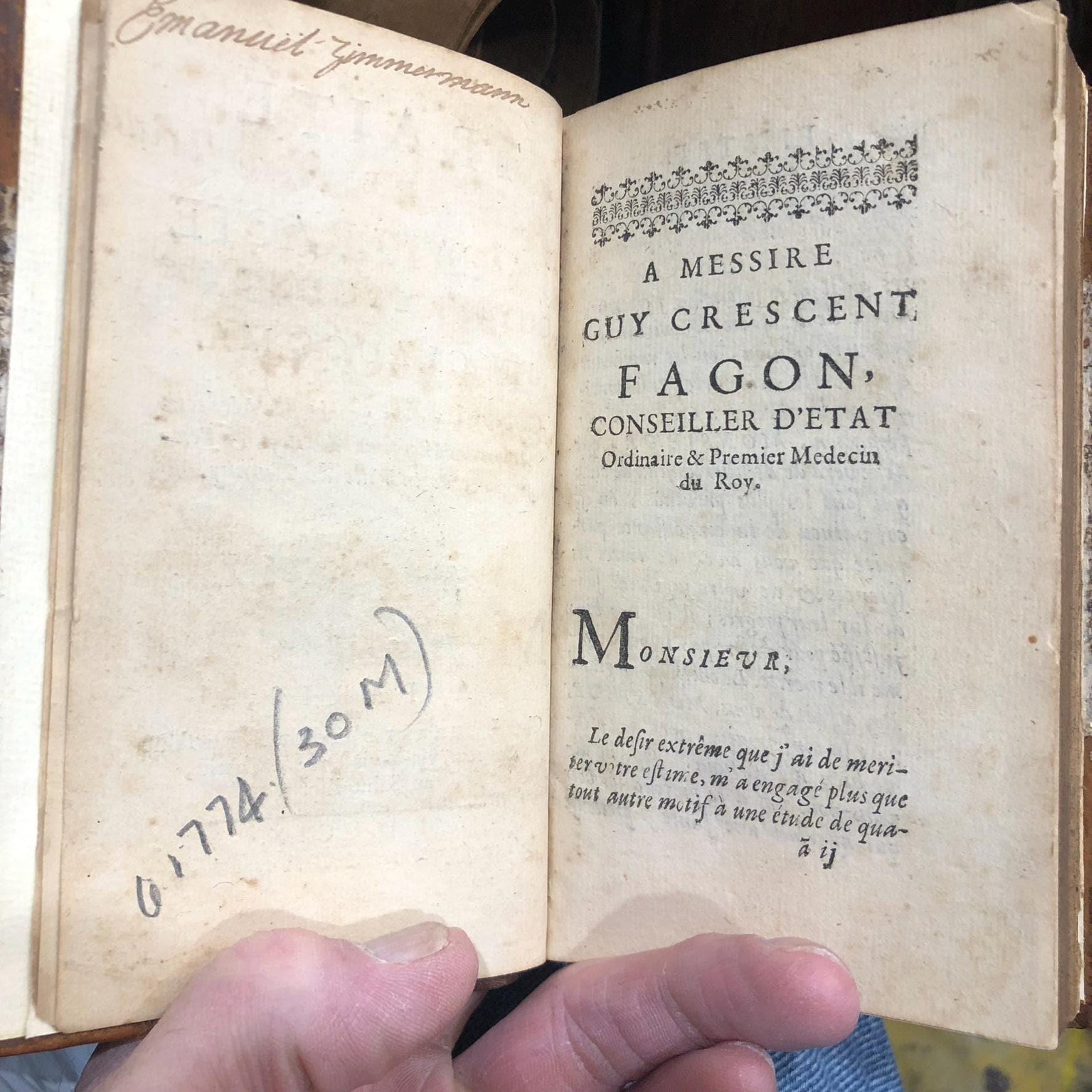 Traitè De La Cataracte Et Du Glaucoma. Par M. Brisseau le fils Medecin Major des Hôpitaux du Roy, & Pensionnaire de la Ville de Tournay. Translated: Treatise On the Cataract And Of Glaucoma. By Mr. Brisseau the son, Physician, Chief Physician of the King’s Hospitals, and Pensioner of the City of Tournai. French Language, First Edition. — photograph 5.
