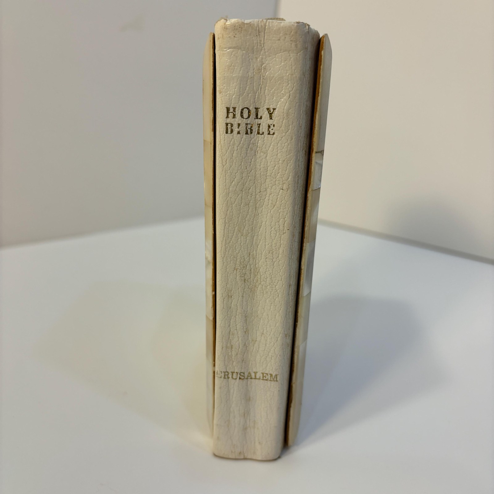 Holy Bible Containing the Old and New Testaments …and revised by His Majesty's special command. — photograph 4.