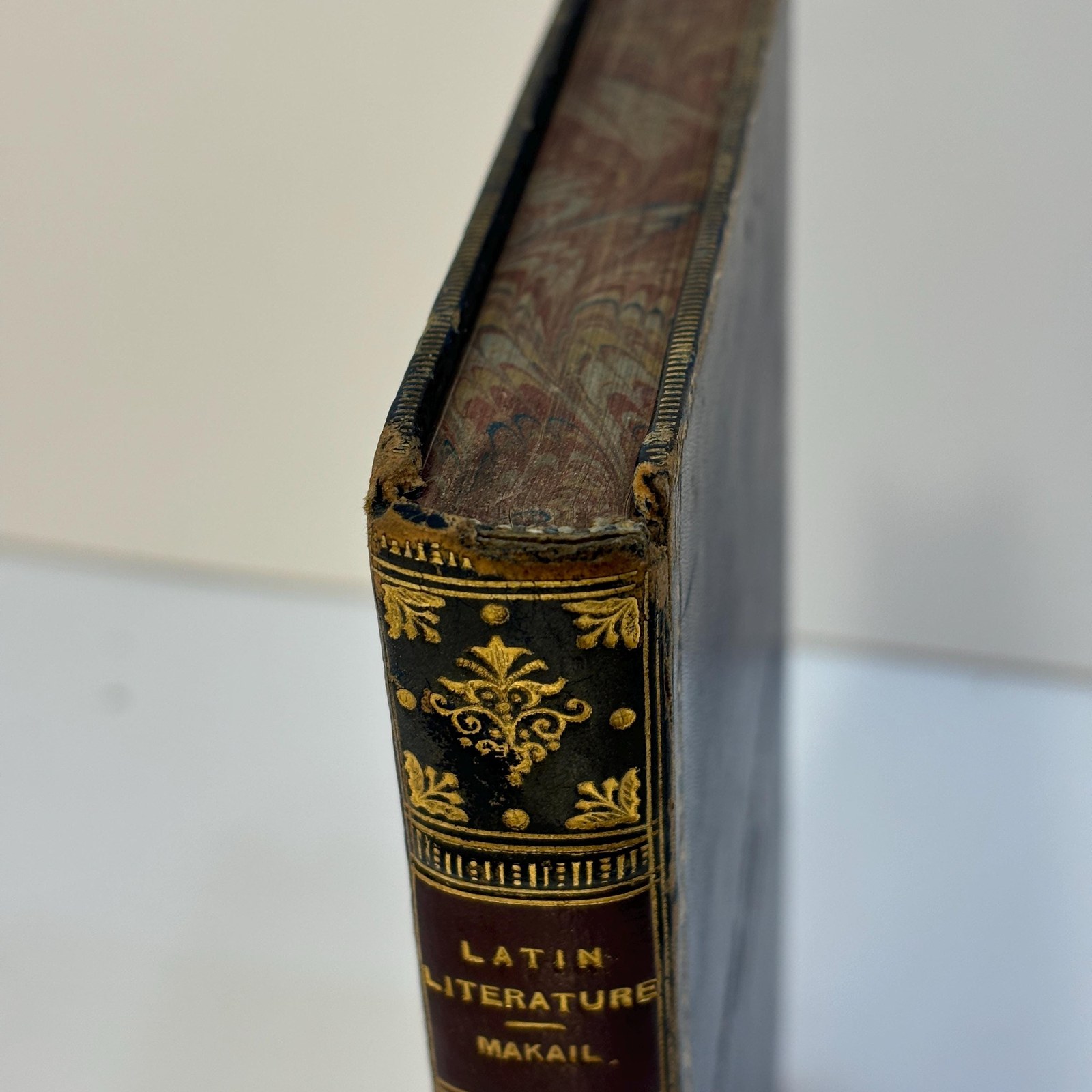Latin Literature. Second Edition, Revised. Prize Binding. Signed Binding of Relfe Brothers — photograph 7.