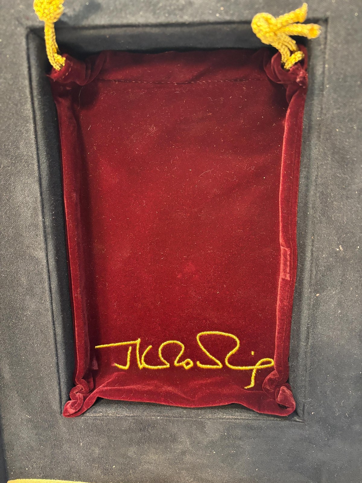 The Tales of Beedle The Bard, Translated from Three Original Runes by Hermione Granger, With Commentary by Professor Albus Dumbledore — photograph 8.