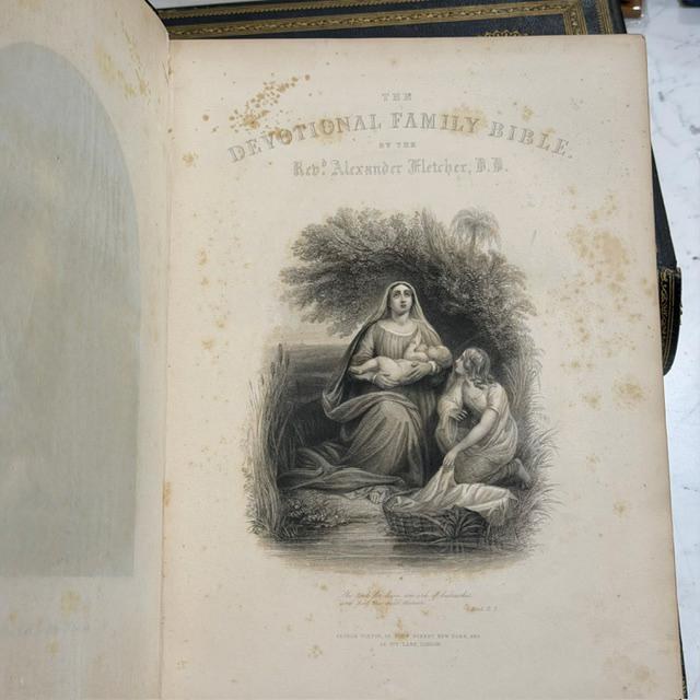The Devotional Family Bible: With Practical and Experimental Reflections on Each Verse of The Old and New Testament, and Rich Marginal References. Illustrated with Numerous Engravings. (2 volumes) — photograph 3.