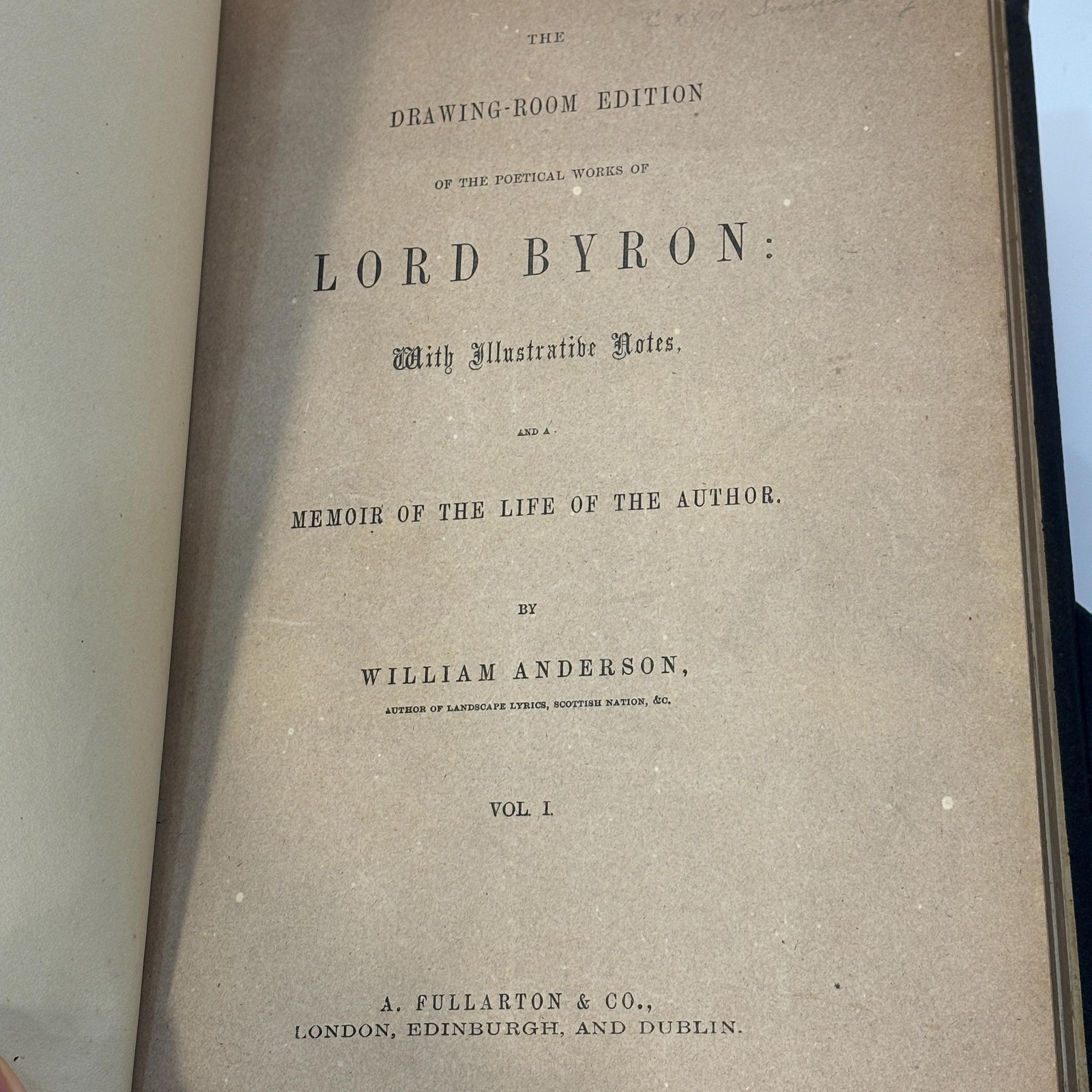 The Drawing-Room Edition of The Poetical Works of Lord Byron: With Illustrative Notes, and a Memoir of The Life of The Author. (2 Volumes) 72 engraved plates. — photograph 2.