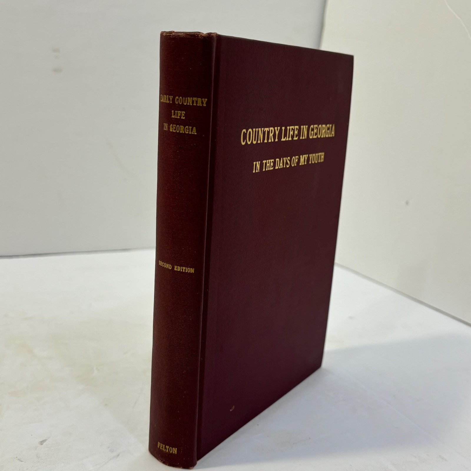 Country Life in Georgia, In The Days of My Youth, also Addresses Before Georgia Legislature Woman's Clubs, Women's Organizatoipons and Othert Noted Occassions. Second Edition — photograph 4.