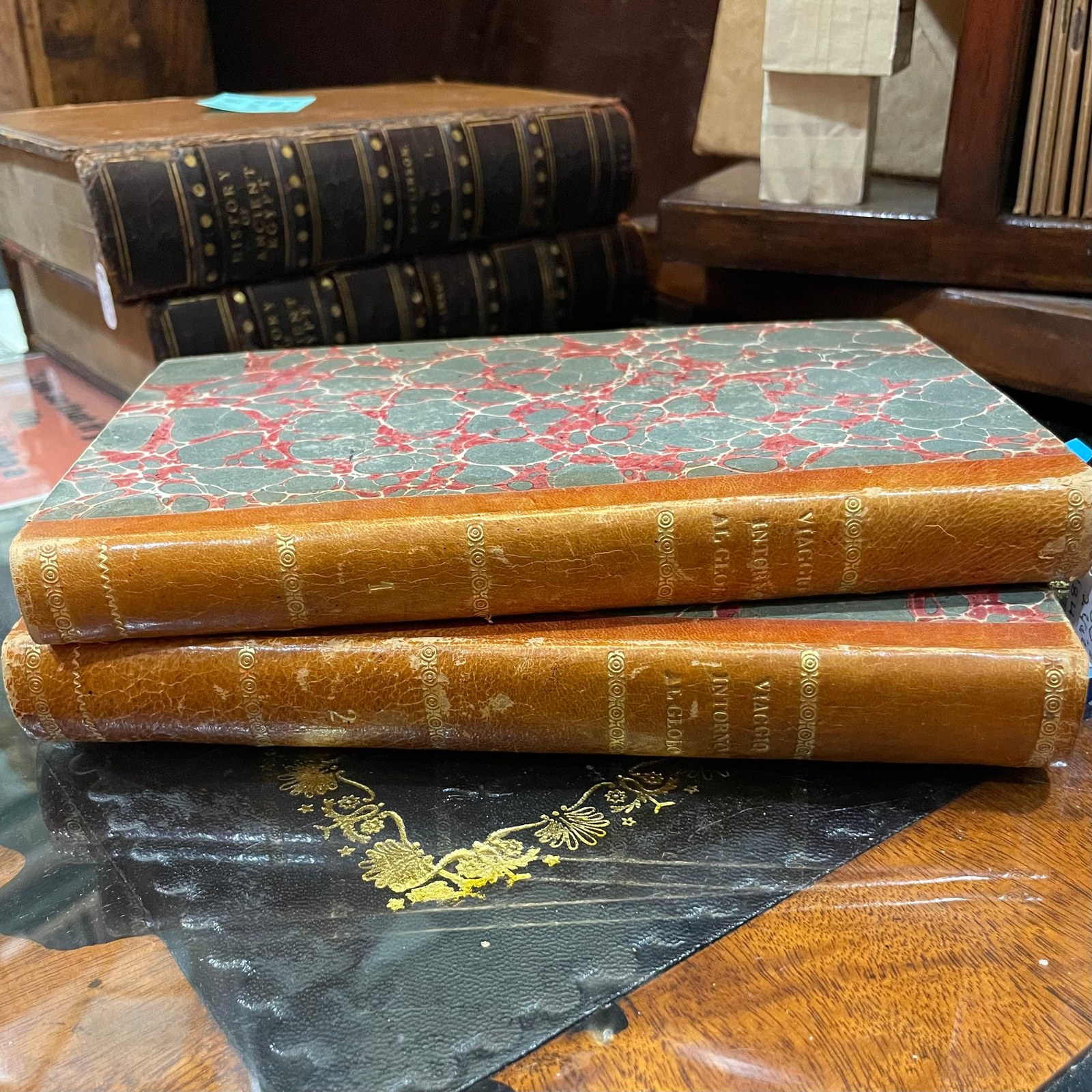 Viaggio Intorno al Globo alla California ed alle Isole Sandwich negli anni 1826, 1827, 1828 e 1829. GOOGLE TRANSLATION: Journey Around the Globe to California and the Sandwich Islands in the years 1826, 1827, 1828 and 1829. Translated from the French to Italian by Carlo Botta. — photograph 4.