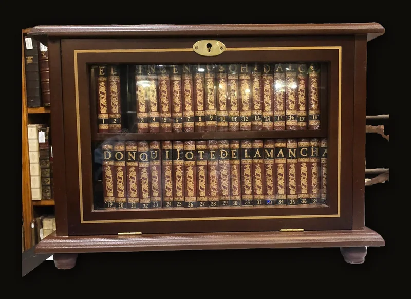 El Ingenioso Hidalgo Don Quijote de la Mancha in pressed wood display case.