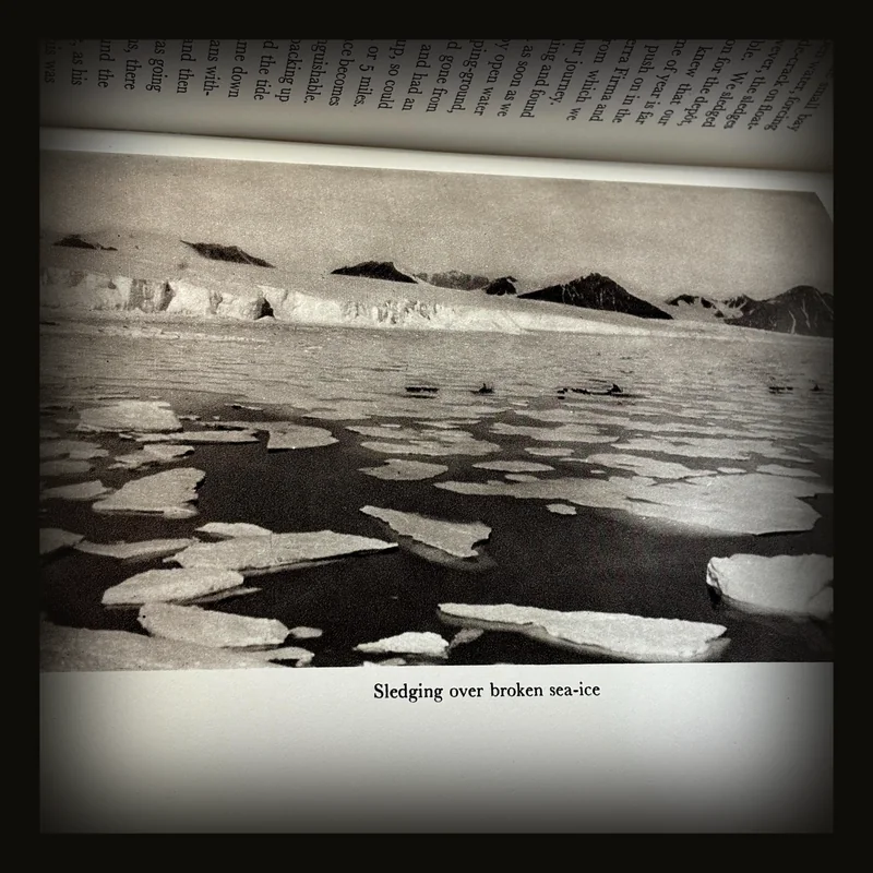 Southern Lights. The Official Account of the British Graham Land Expedition, 1934-1937. With Two Chapters By A. Stephenson, and an Historical Introduction By Hugh Robert Mill..