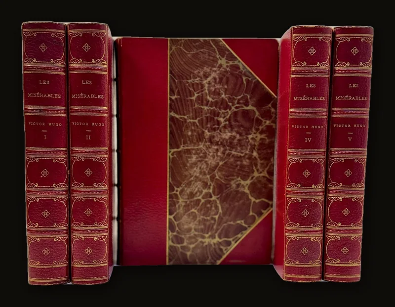 Les Miserables Par Victor Hugo.